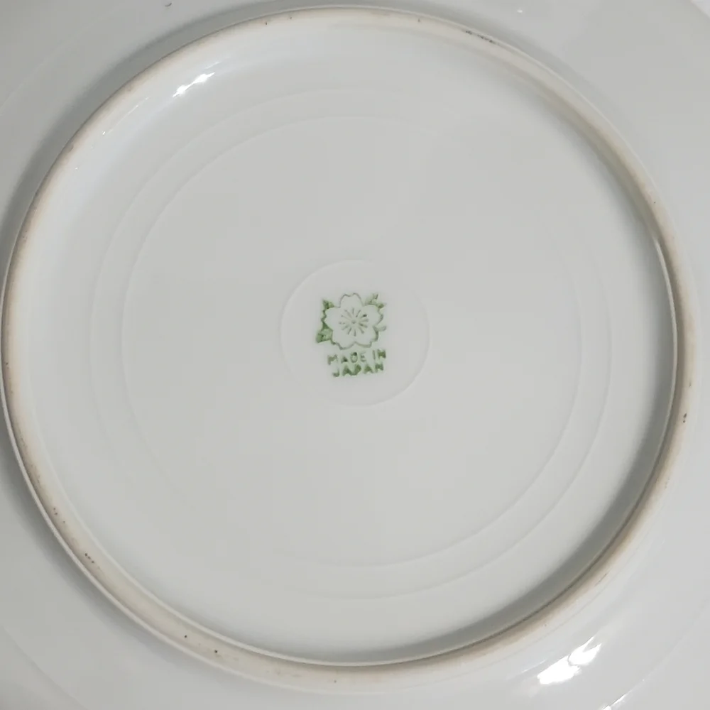 Floral Lusterware Vase Plates Hand Painted Flowers Made in Japan